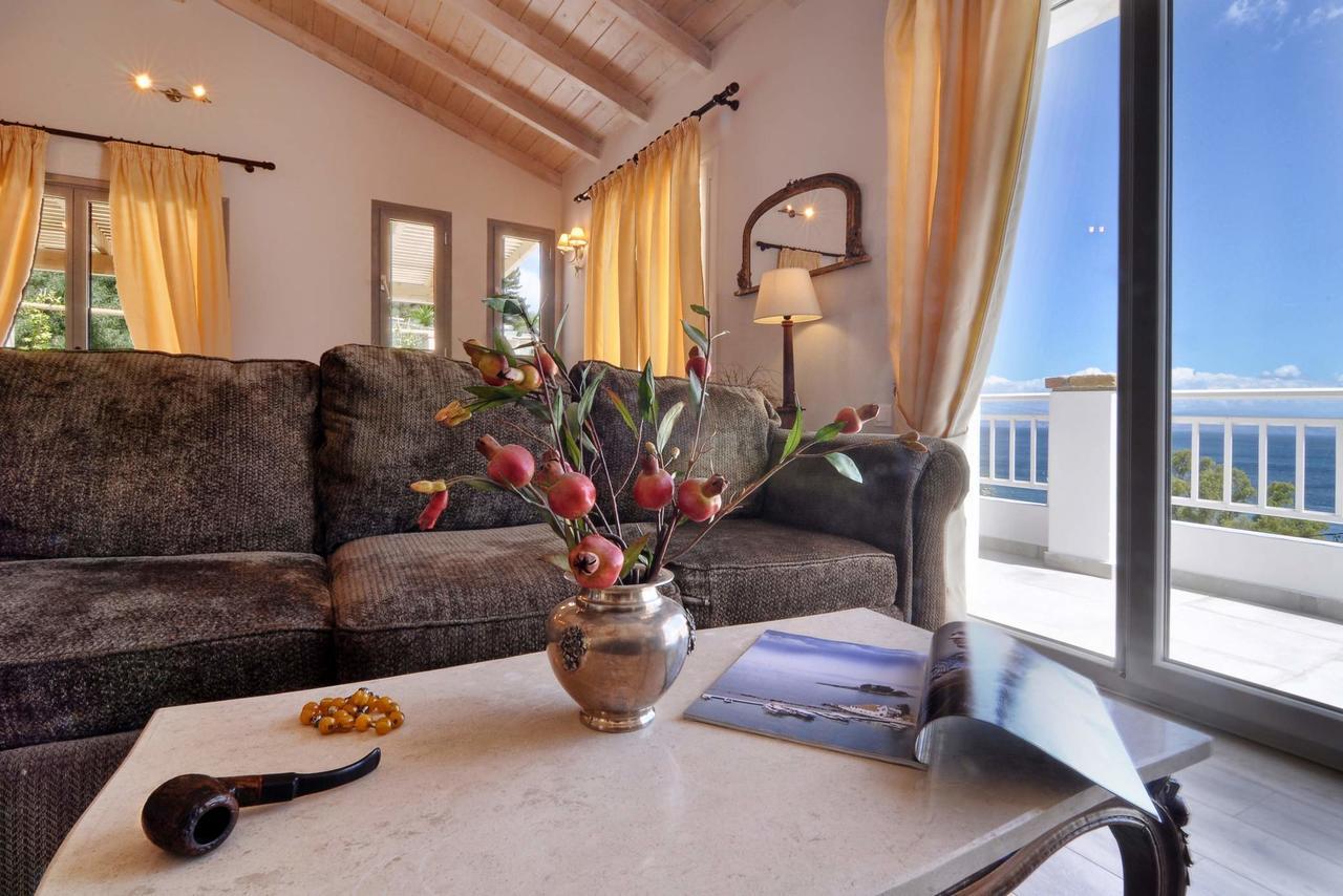 Veroniki Penthouse Deluxe Apartment Agios Ioannis Peristeron  Luaran gambar
