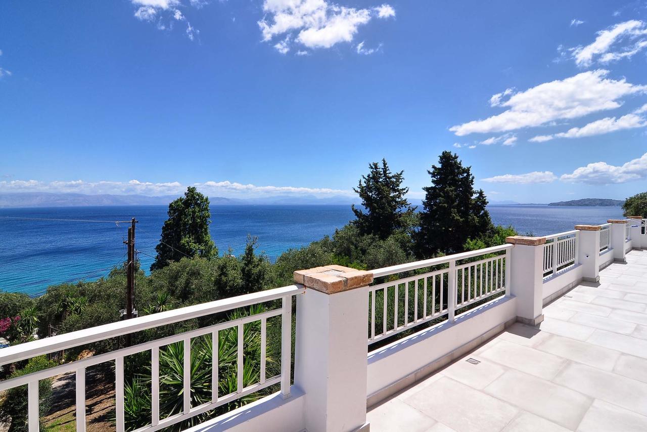 Veroniki Penthouse Deluxe Apartment Agios Ioannis Peristeron  Luaran gambar