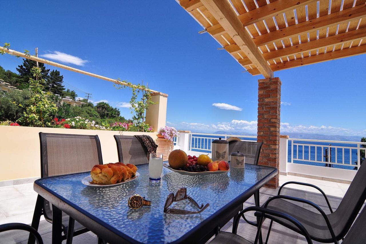 Veroniki Penthouse Deluxe Apartment Agios Ioannis Peristeron  Luaran gambar