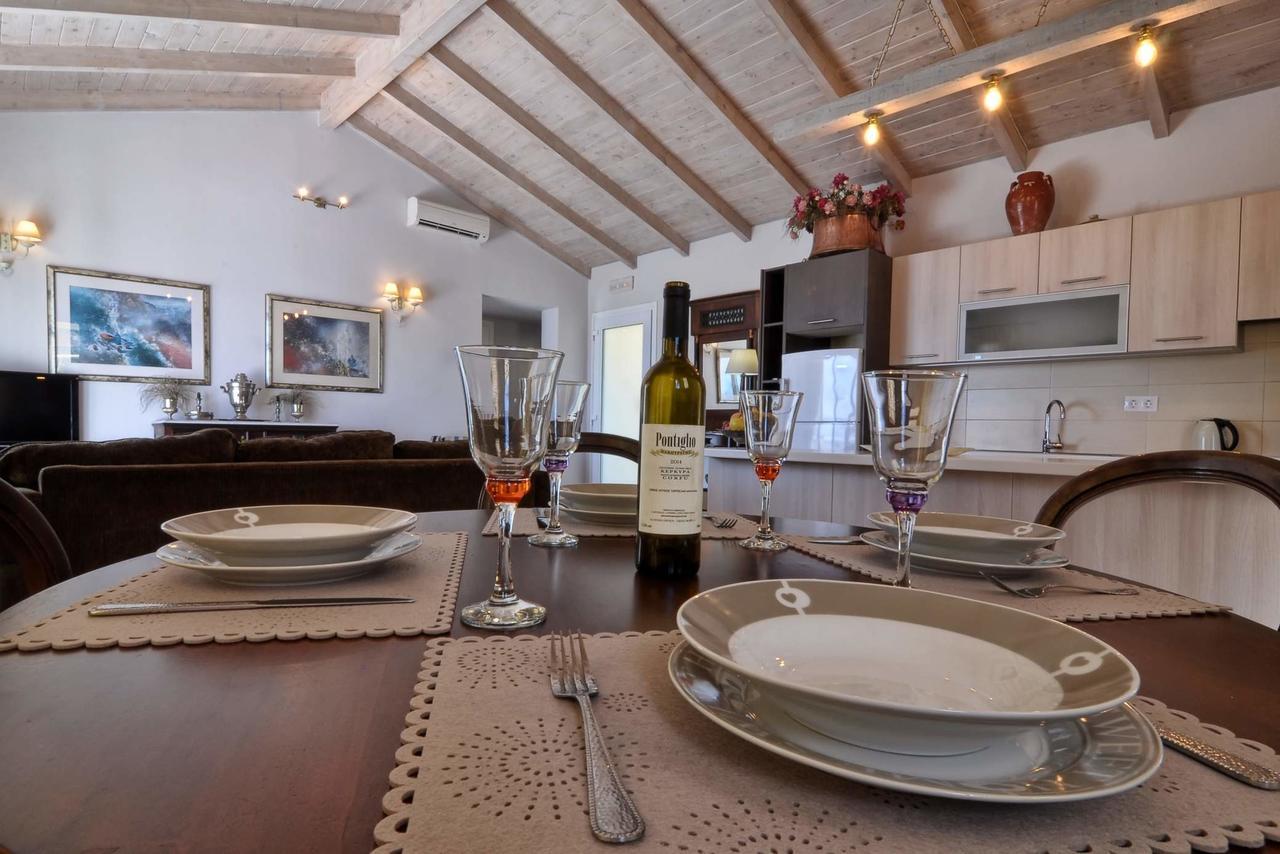 Veroniki Penthouse Deluxe Apartment Agios Ioannis Peristeron  Luaran gambar