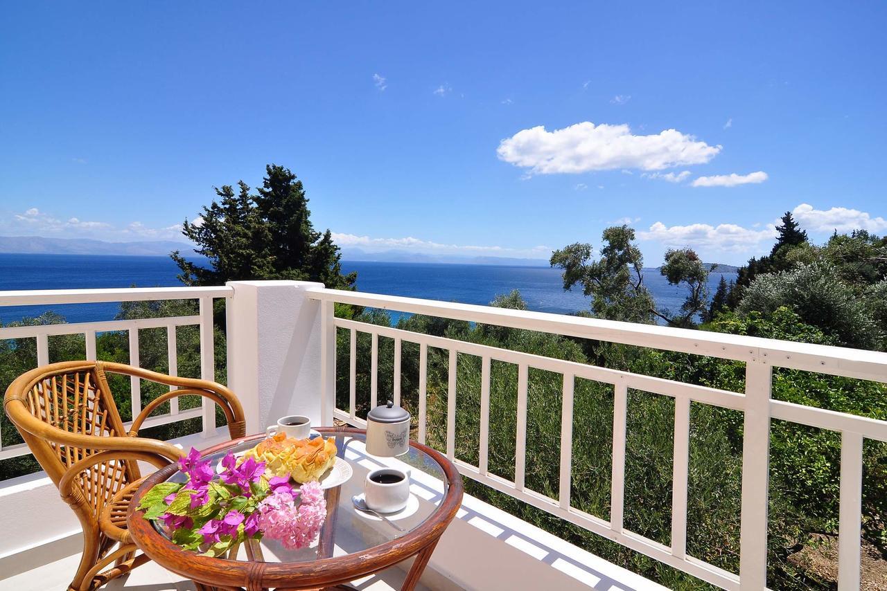 Veroniki Penthouse Deluxe Apartment Agios Ioannis Peristeron  Luaran gambar